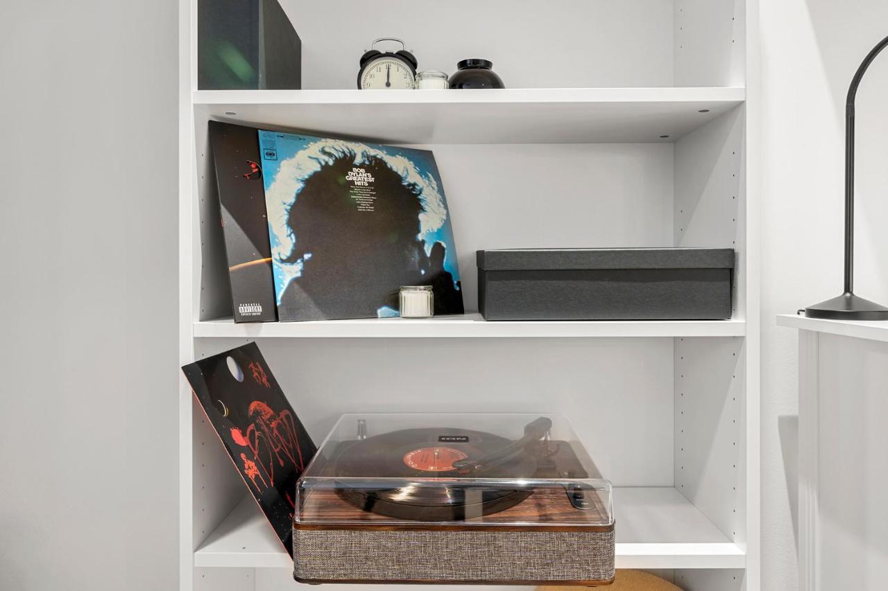 Vibestudio 302 - Central - Ac - Near Parking Apartment Vienna